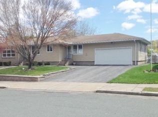 80 Groton St, Lawrence, MA 01843