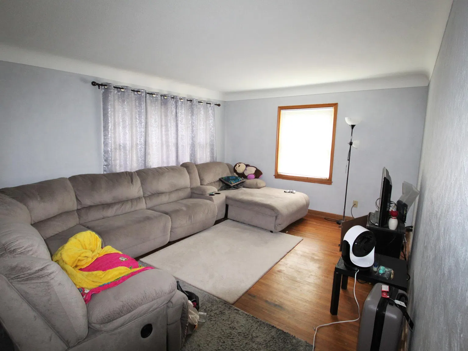 3 bed, 1500 sqft, $1,695 — Photo 1