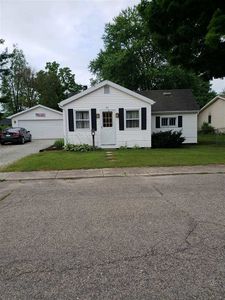 911 W Monroe St, Plymouth, IN, 46563