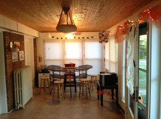 195 N Park Pl, Decatur, IL 62522