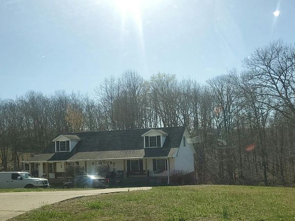 2nd image of 6697 Greenbrier Cemetery Rd