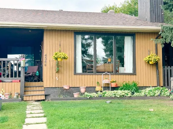 4544 S 46th Ave, Rocky Mountain House, AB T4T 1C6