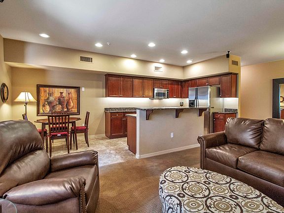 3rd image of 20660 N 40th St Unit 1061