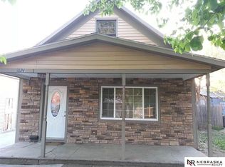 1024 S 23rd St, Omaha, NE 68108