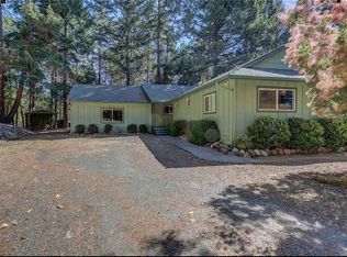 330 Tunnel Creek Rd, Grants Pass, OR 97526