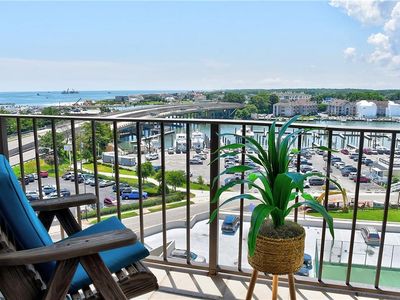 500 Pacific Ave APT 908, Virginia Beach, VA, 23451