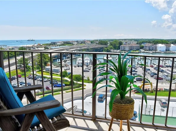 500 Pacific Ave APT 908, Virginia Beach, VA 23451