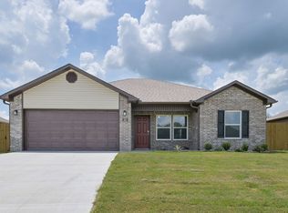 825 Pine Tree Rd, Jacksonville, AR 72076