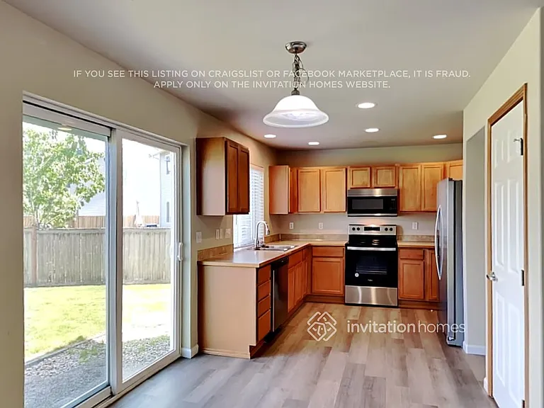 1314 Hardtke Ave NE — Photo 7