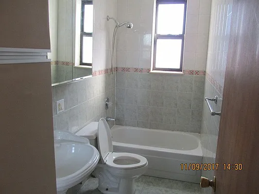 Rented by Windsor Homes Realty Corp | media 9