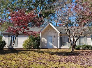 526 Hillcrest Dr, North Augusta, SC 29841