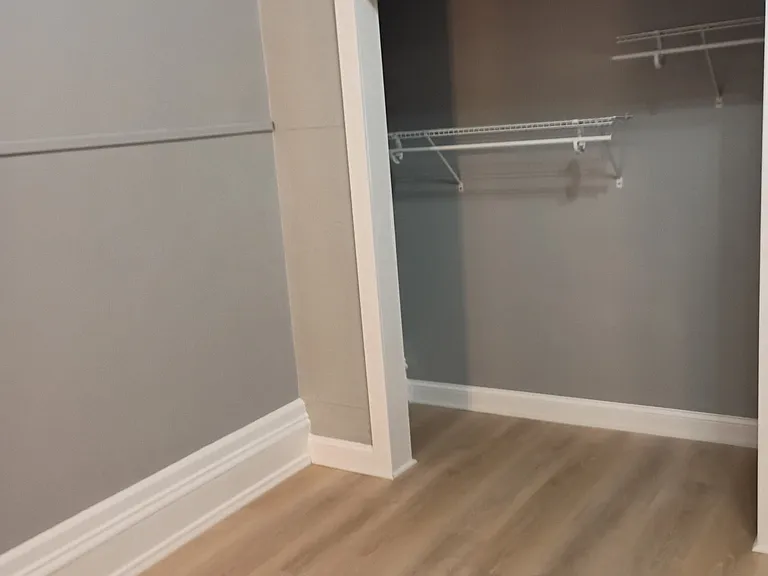 211 S Monroe St #2 — Photo 8