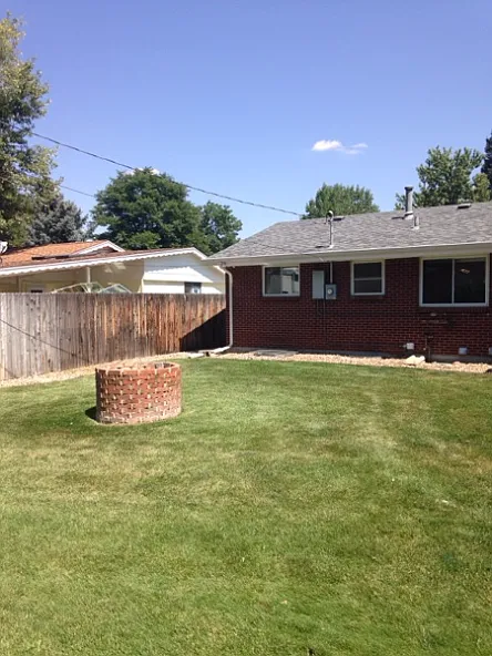 4 bed, 2.0 bath, 2000 sqft, $3,000 — Photo 4