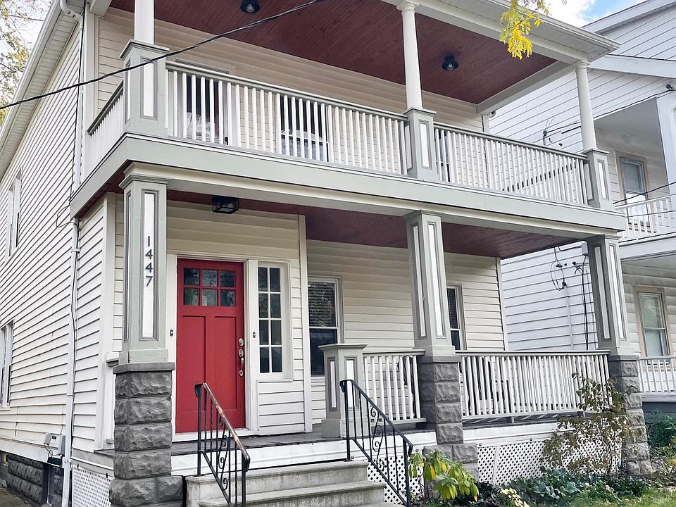 1st image of 1447 Larchmont Ave