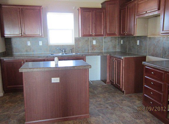 2nd image of 3324 Stateline Road A