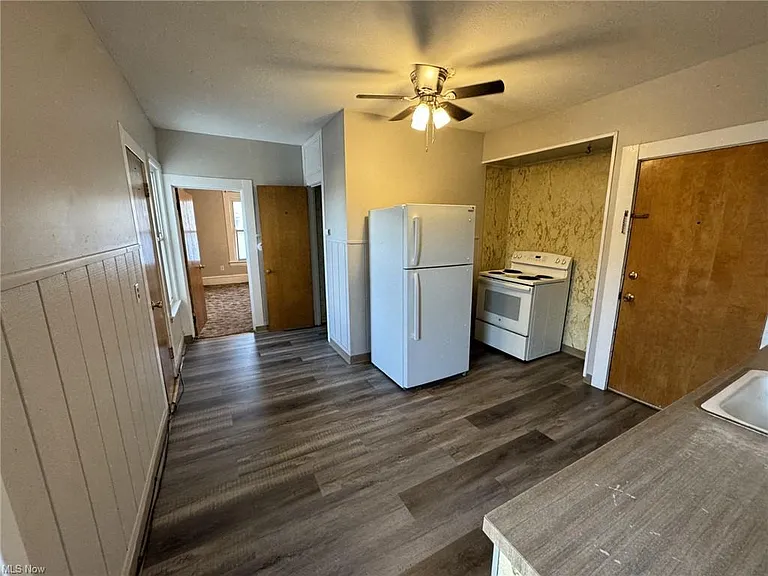 29435 Euclid Ave — Photo 3