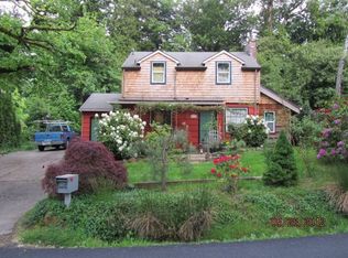 3674 SW Spring Garden Ct, Portland, OR 97219