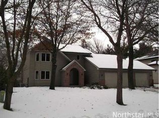 12345 Holly St NW, Coon Rapids, MN 55448