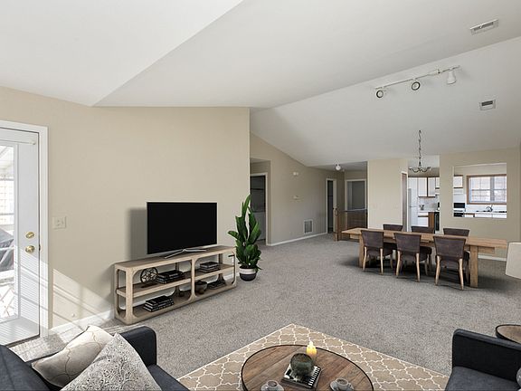 2nd image of 2847 Heatherwood Dr