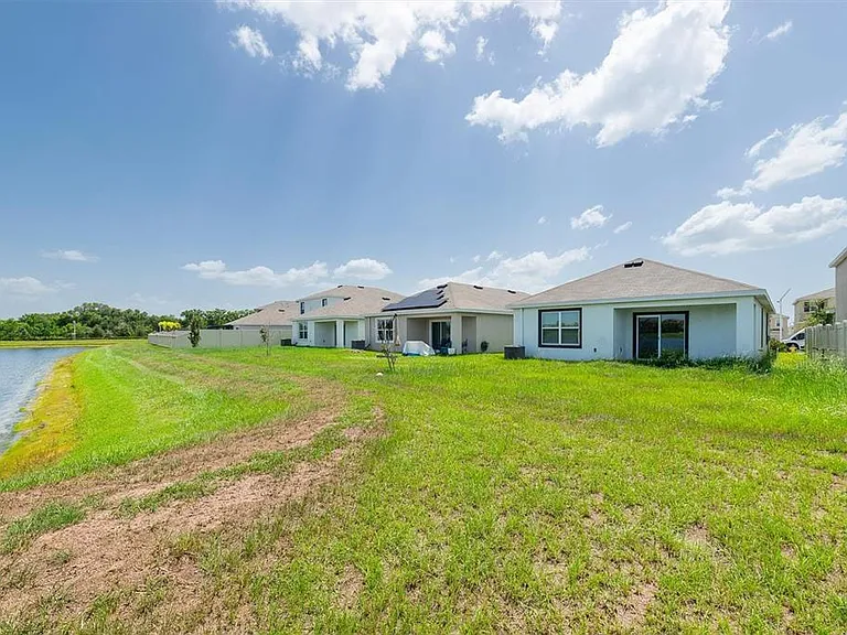 17066 Oval Rum Dr — Photo 34