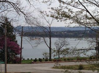 138 Holly St, Ridgedale, MO 65739