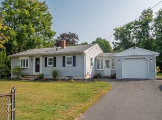 135 Lasalle St, East Longmeadow, MA 01028