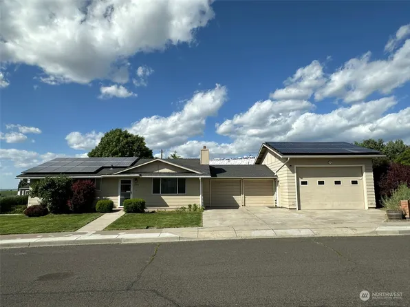 2034 Glen Erin Drive, Walla Walla, WA 99362