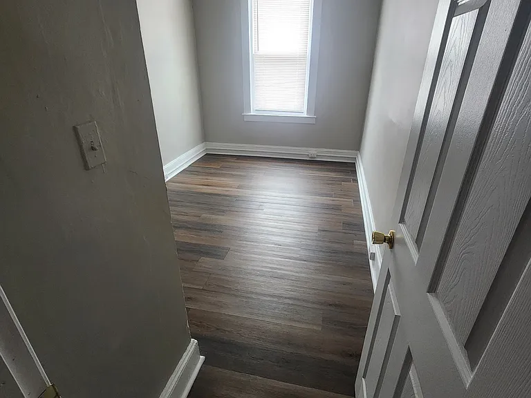 W Belvedere Ave — Photo 10
