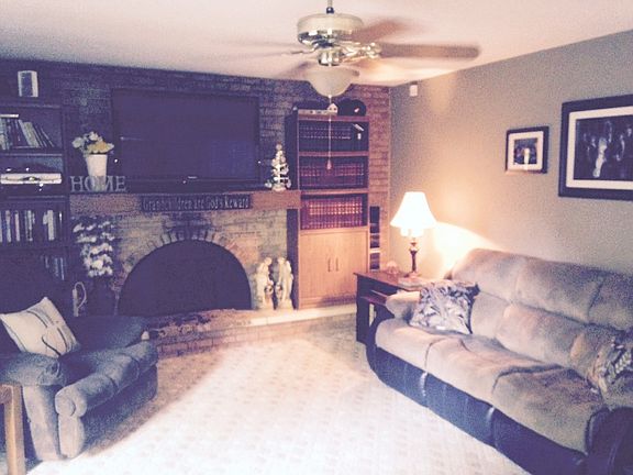 Cozy family room & fireplace