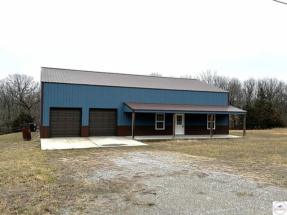 3rd image of 27286 Forbes Rd