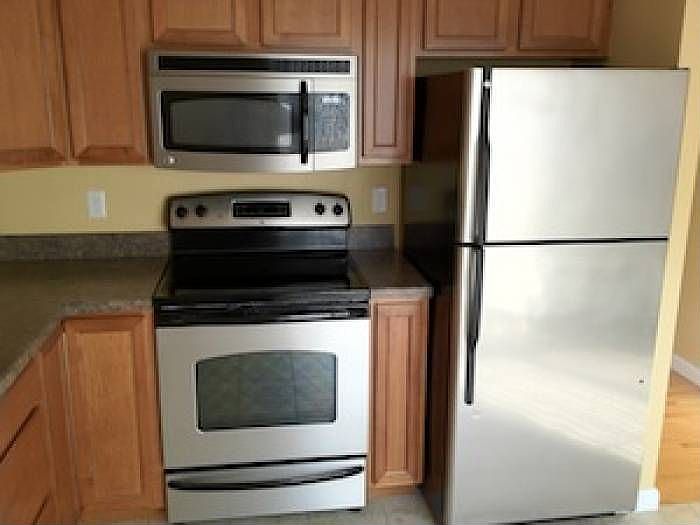 Kitchen Pic 1