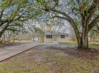 42146 Churchpoint Rd, Gonzales, LA 70737