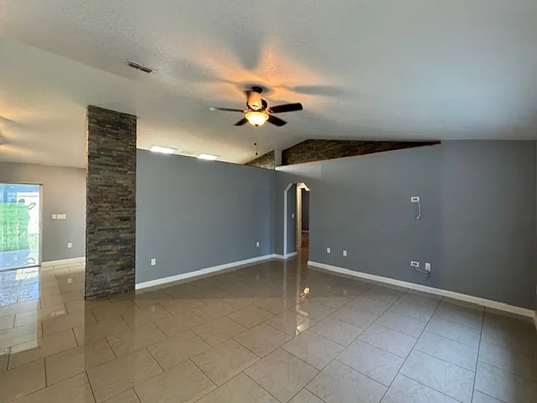 6760 Cherry Rd — Photo 3