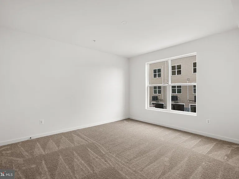 1631 Blacksmith Way #214-B — Photo 21