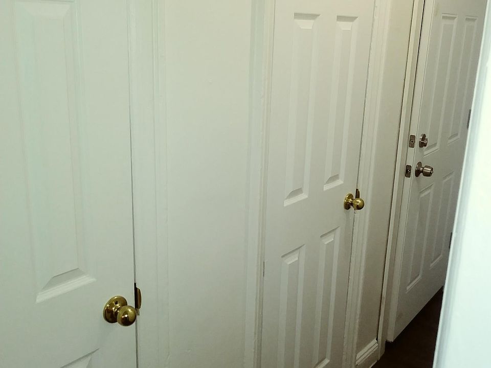 2nd image of 1057 Allerton Ave #1A