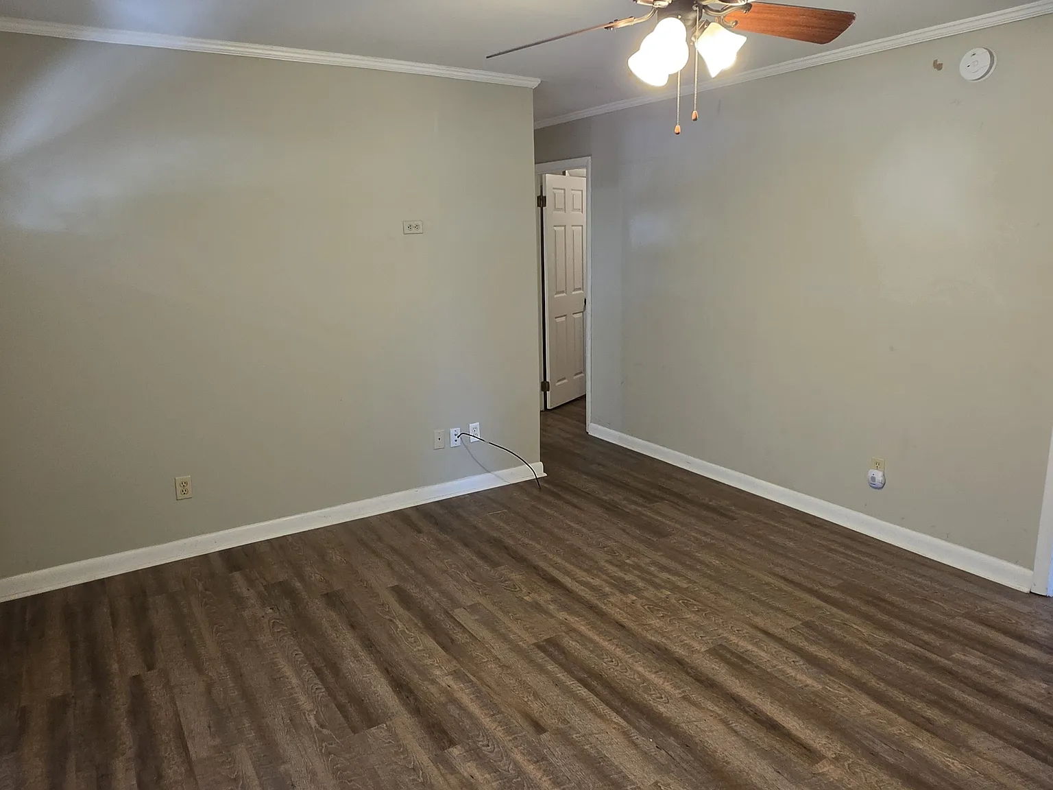 3 bed, 1488 sqft, $1,800 — Photo 4