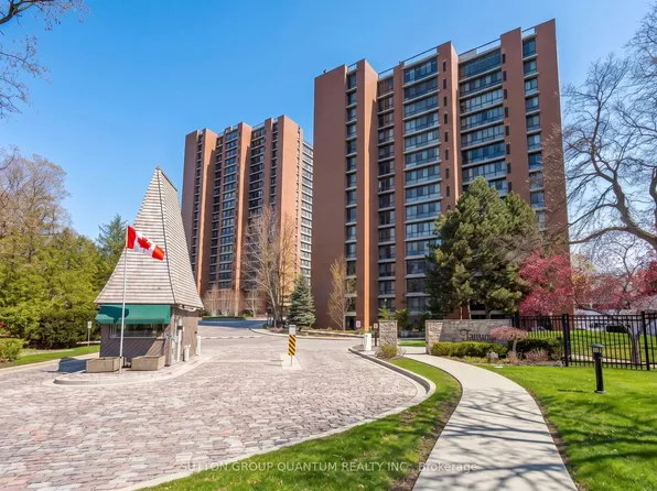 1400 Dixie Rd #616, Mississauga, ON L5E 3E1