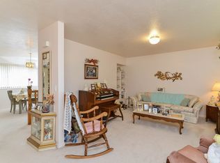 1836 W 2400 S, Syracuse, UT 84075