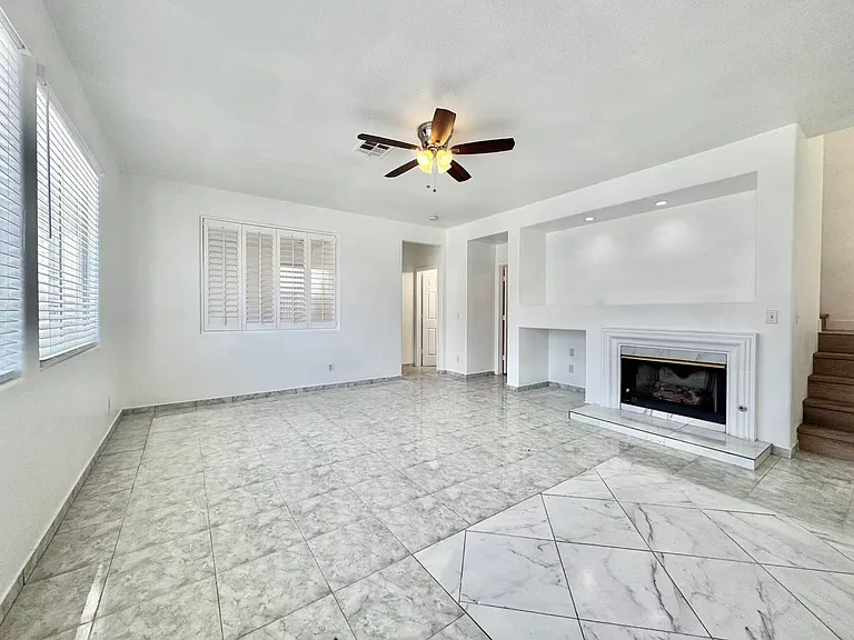 3828 Climbing Rose St — Photo 16