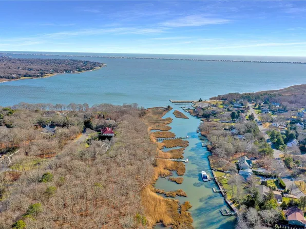 28 Inlet View Path, East Moriches, NY 11940