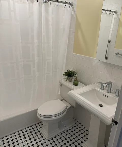 75 Nicholas Rd #A — Photo 9