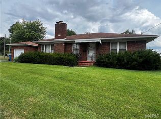 277 Herbert St, Alton, IL 62002