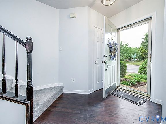 5th image of 5307 Golf Villa Ln