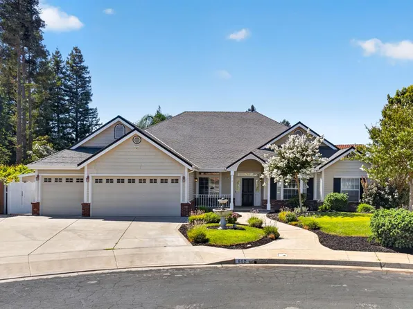 602 Fallbrook Ave, Clovis, CA 93611