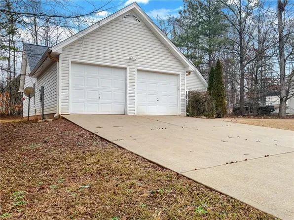 781 Courthouse Park Dr, Temple, GA 30179
