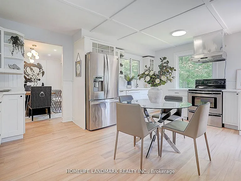 20573 Yonge St — Photo 19