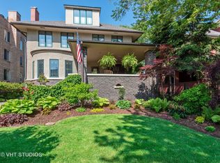 7406 N Sheridan Rd, Chicago, IL 60626