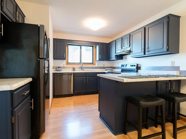 5425 Orleans Ln N APT 6, Plymouth, MN 55442