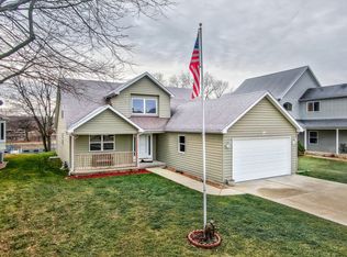 40 Logue Cir, Seneca, IL 61360