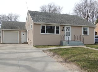 2023 Crosat St, La Salle, IL 61301